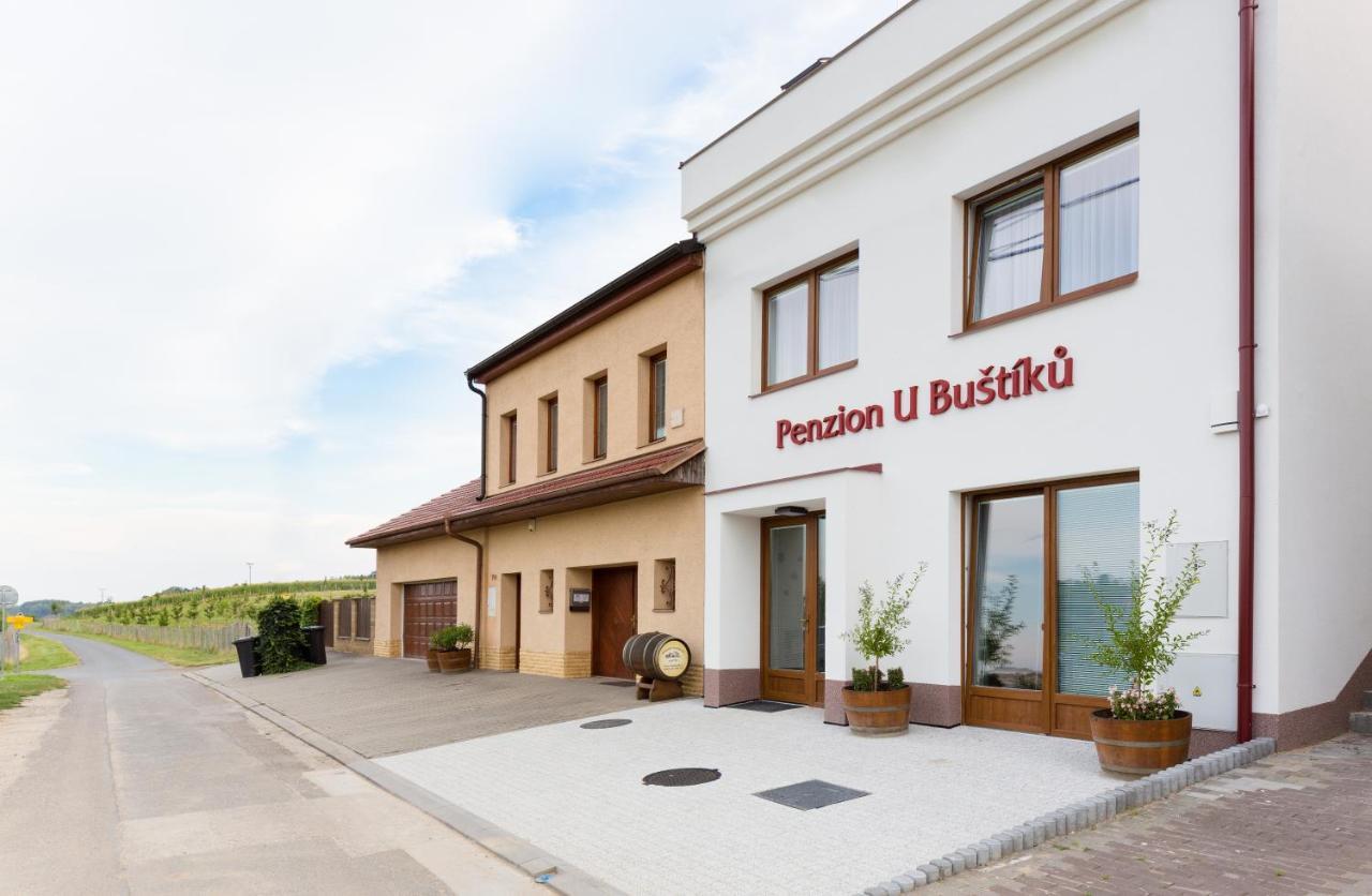 Penzion U Bustiku Sardice Ngoại thất bức ảnh